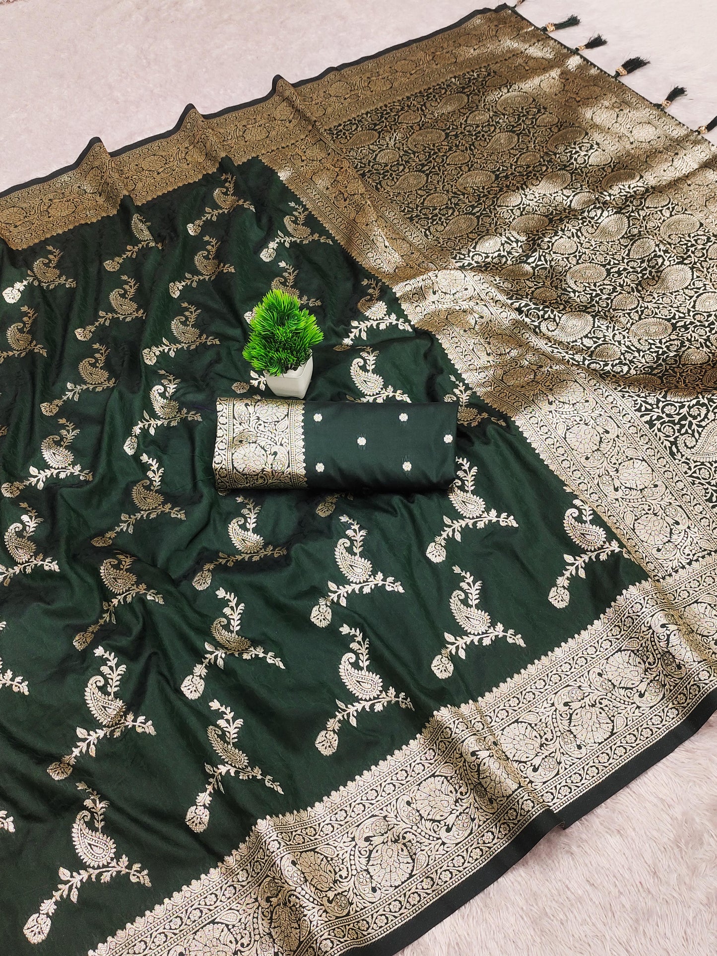 Soft Banarasi Silk Saree with Meenakari Touch – Rich Zari Weaving & Tassel Pallu
