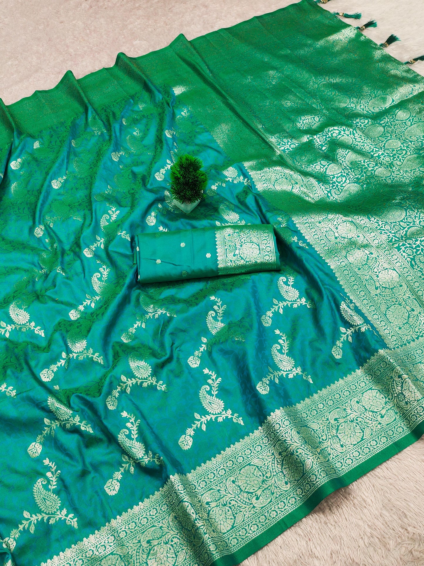 Soft Banarasi Silk Saree with Meenakari Touch – Rich Zari Weaving & Tassel Pallu