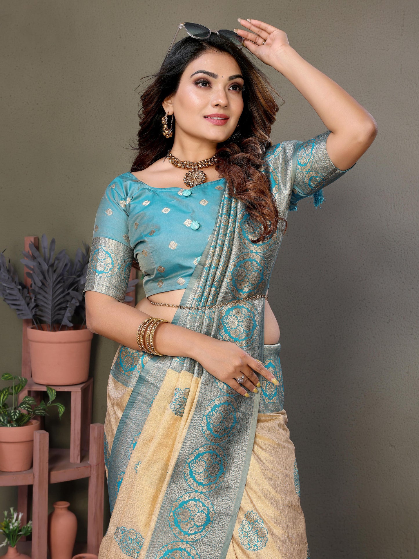 Budget-Friendly Premium Viscose Silk Saree with Contrast Woven Border & Pallu