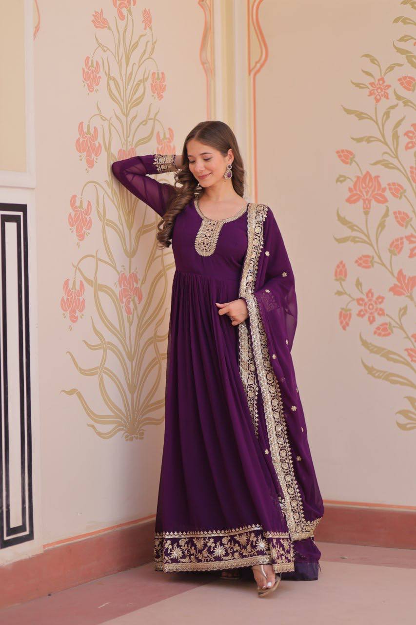 💃 Premium Designer Gown-Dupatta Set – 2025 Collection