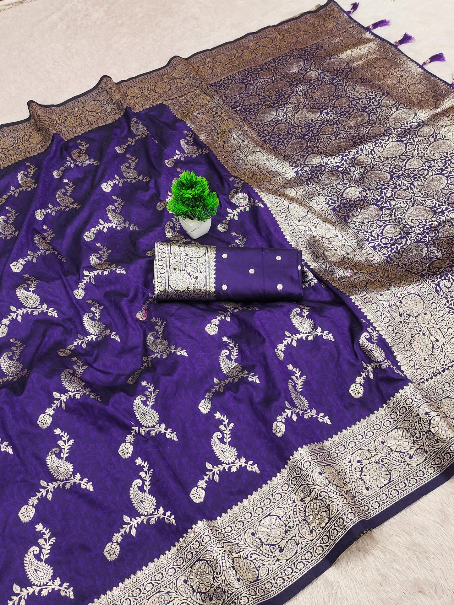 Soft Banarasi Silk Saree with Meenakari Touch – Rich Zari Weaving & Tassel Pallu