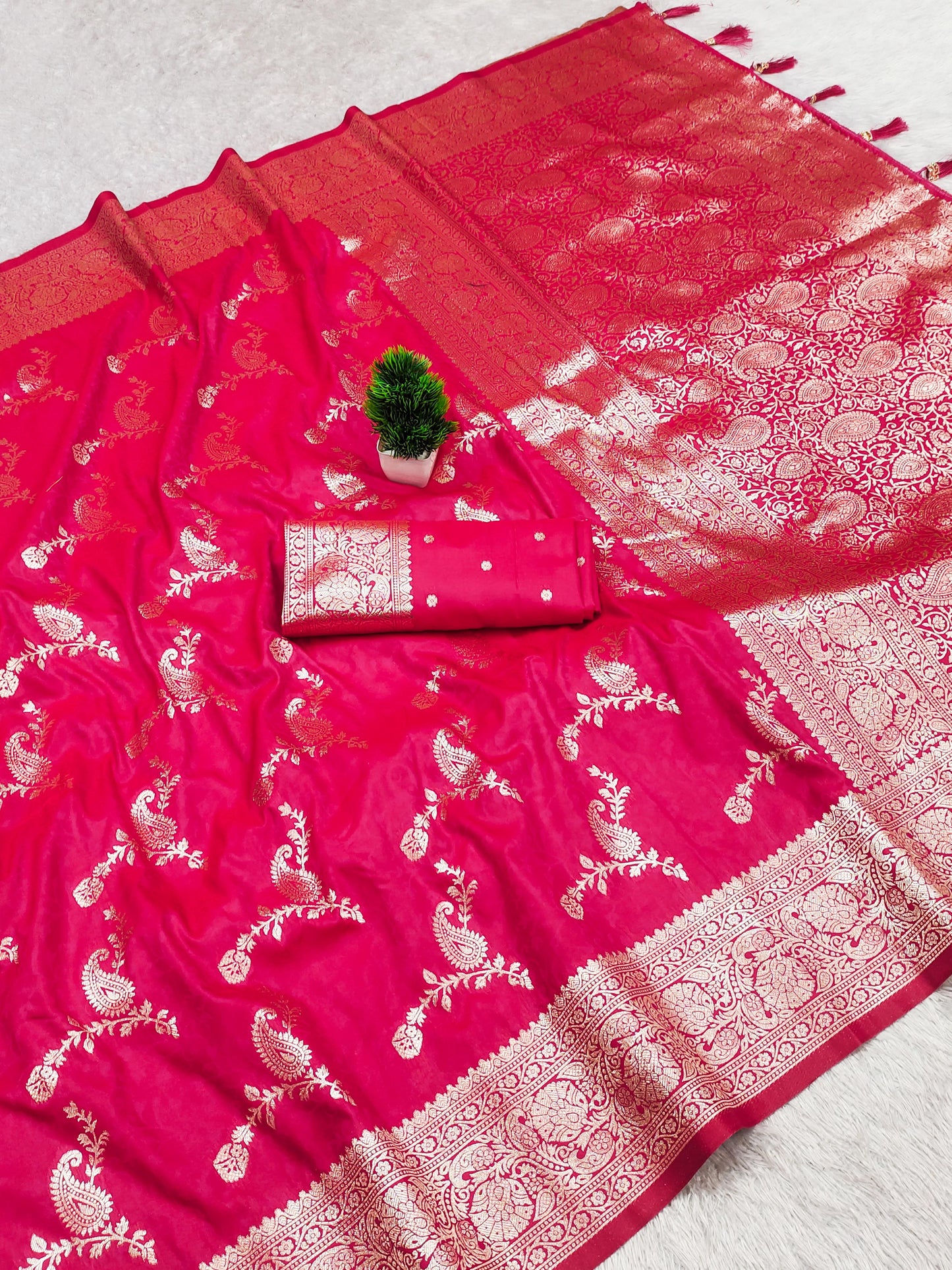 Soft Banarasi Silk Saree with Meenakari Touch – Rich Zari Weaving & Tassel Pallu