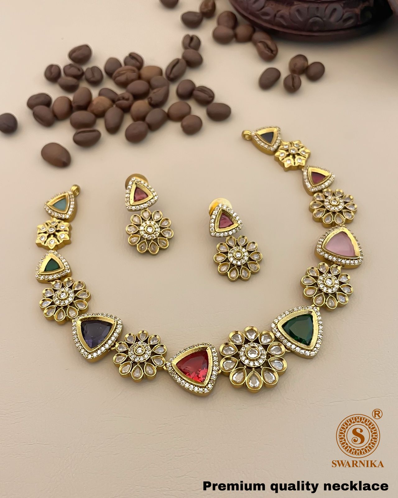 Choker Necklace with earrings
