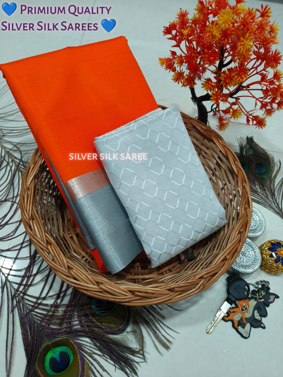 Plain Silver Jari Saree – Double Border with Chit Pallu Work