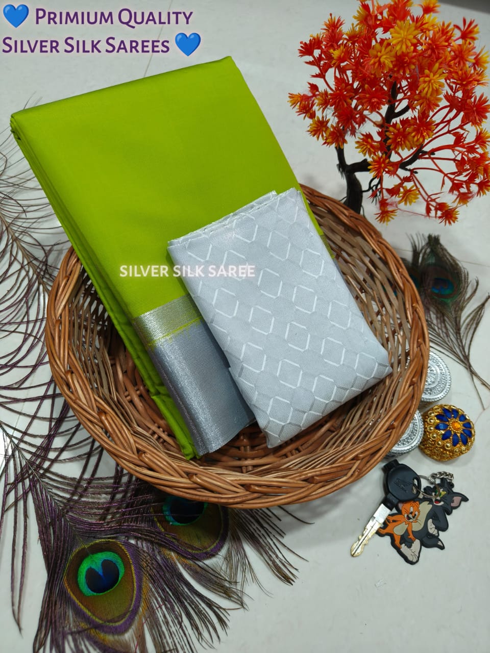 Plain Silver Jari Saree – Double Border with Chit Pallu Work