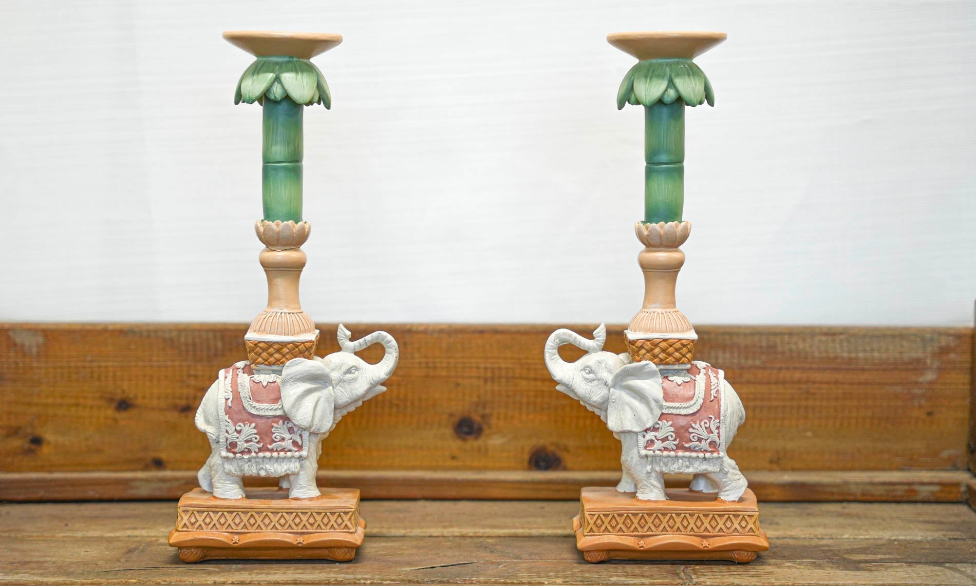 Candle Holder - Elephant Natural/Pink - Polyresin -  ↑ 34,5 Cm