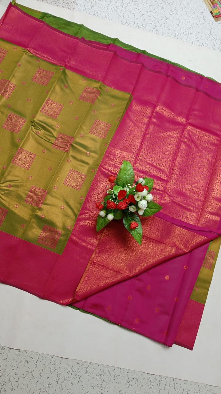 Premium Bridal Banarasi Silk Saree – Contrast Border & Rich Pallu