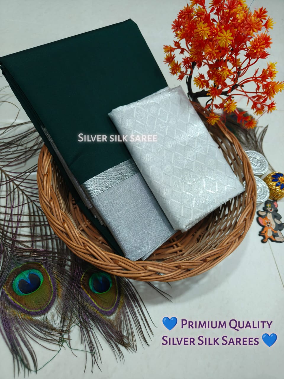 Plain Silver Jari Saree – Double Border with Chit Pallu Work