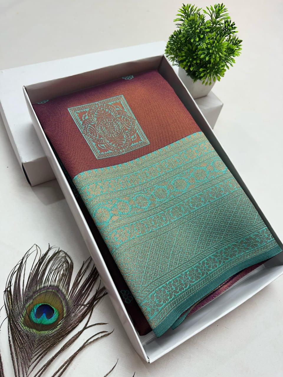 Premium Bridal Banarasi Silk Saree – Contrast Border & Rich Pallu