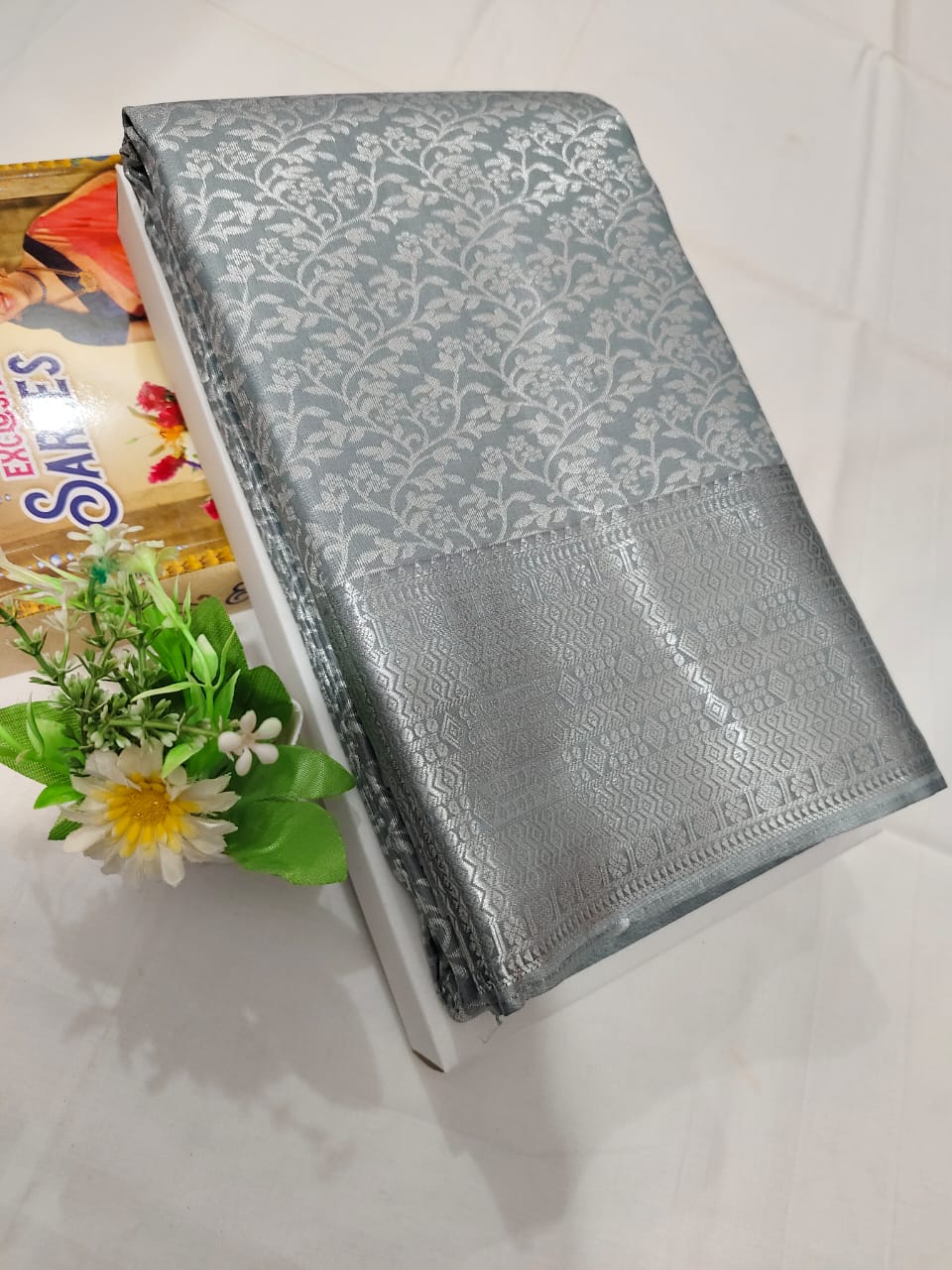 💥EXCLUSIVE BRIDAL SAREE COLLECTIONS💥