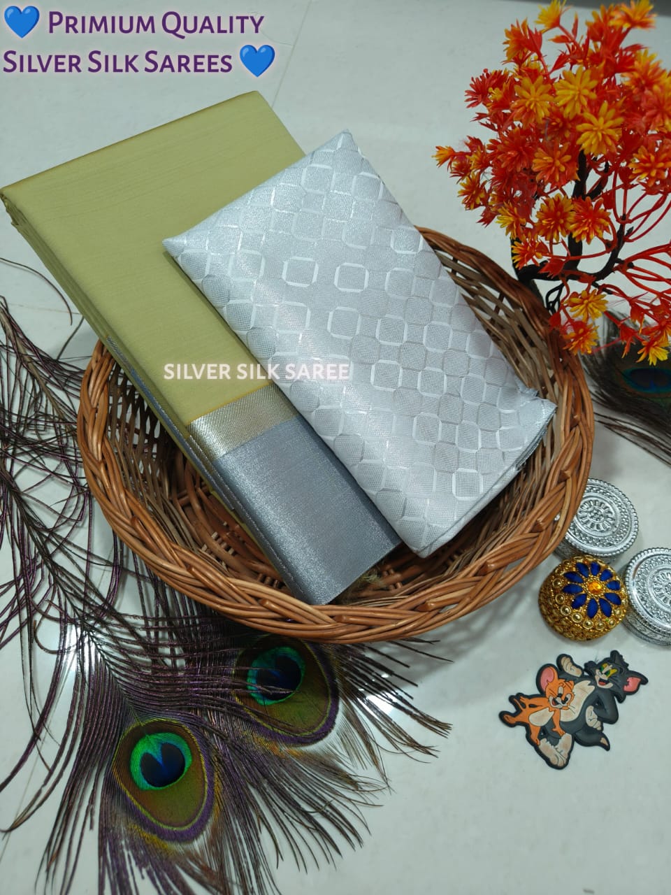 Plain Silver Jari Saree – Double Border with Chit Pallu Work