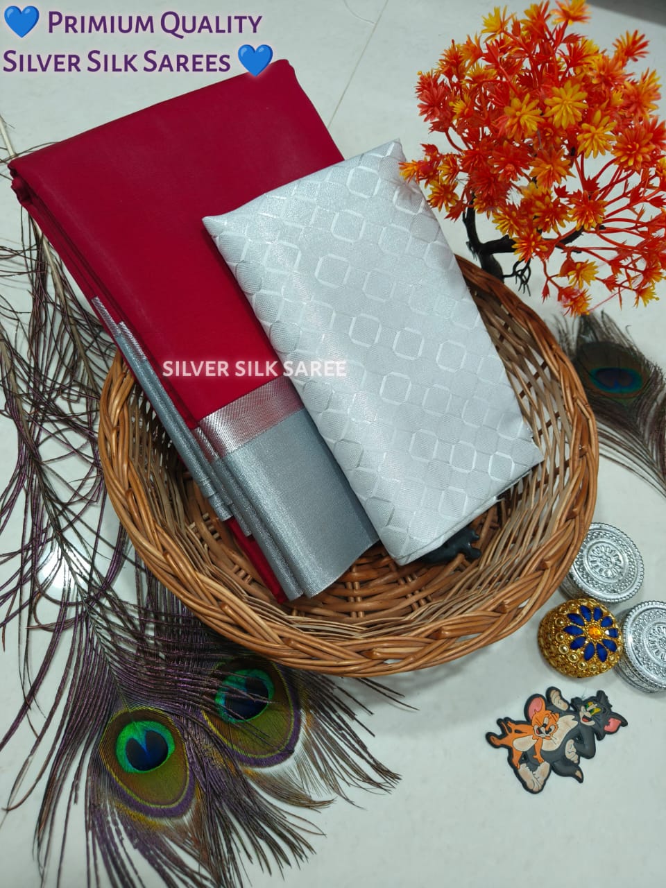 Plain Silver Jari Saree – Double Border with Chit Pallu Work