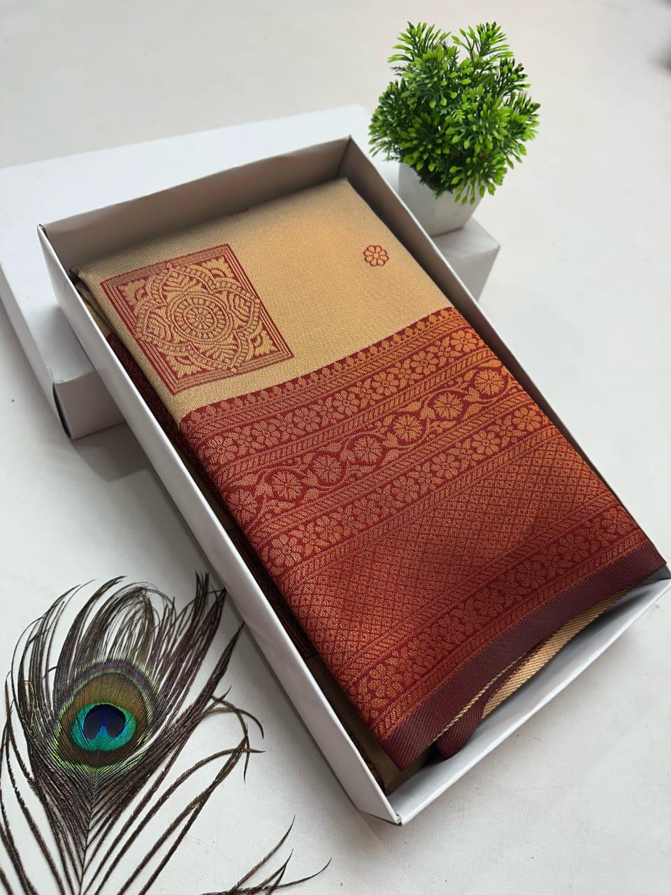 Premium Bridal Banarasi Silk Saree – Contrast Border & Rich Pallu