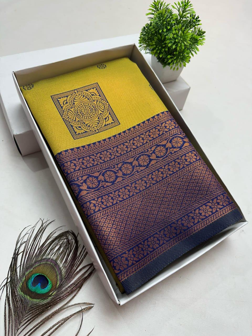 Premium Bridal Banarasi Silk Saree – Contrast Border & Rich Pallu