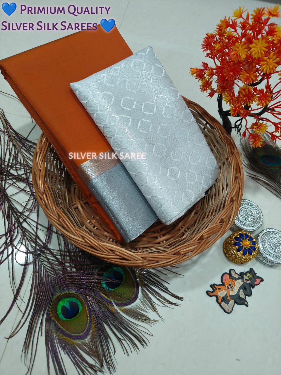 Plain Silver Jari Saree – Double Border with Chit Pallu Work