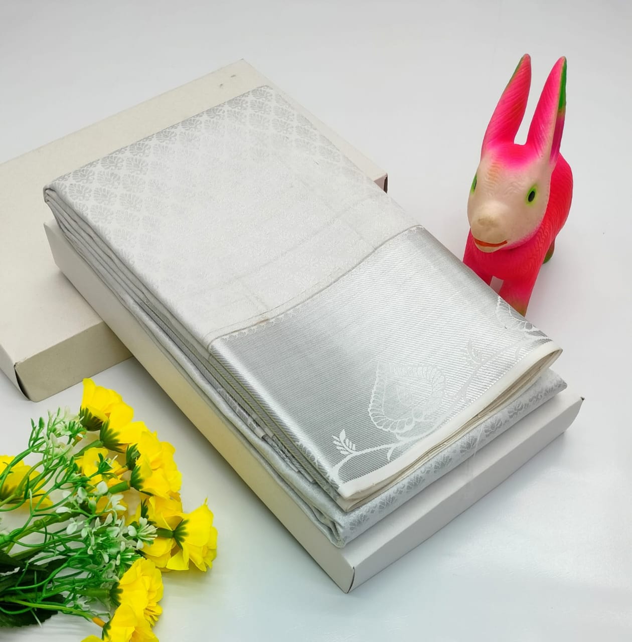 💥EXCLUSIVE BRIDAL SAREE COLLECTIONS💥