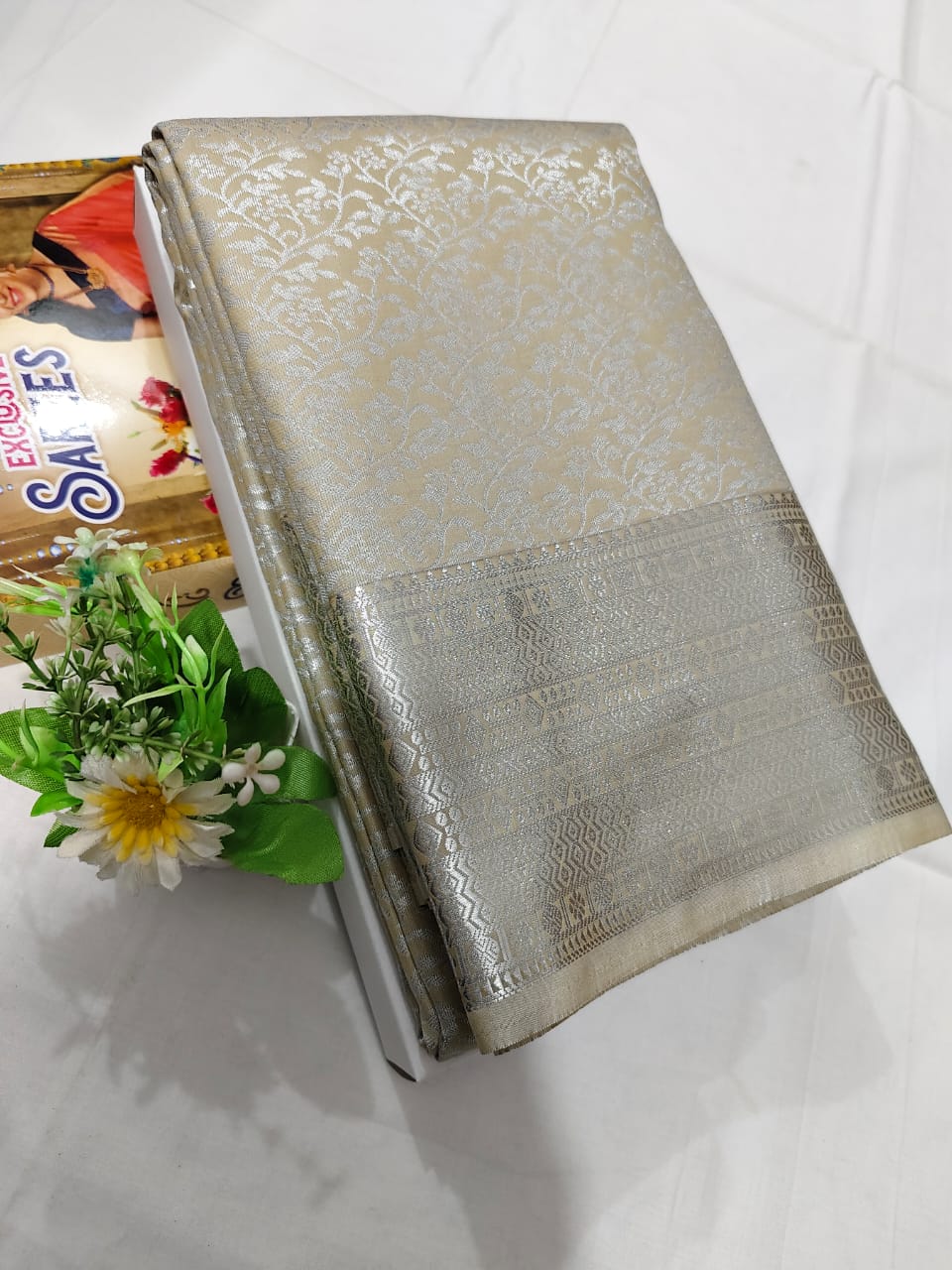 💥EXCLUSIVE BRIDAL SAREE COLLECTIONS💥