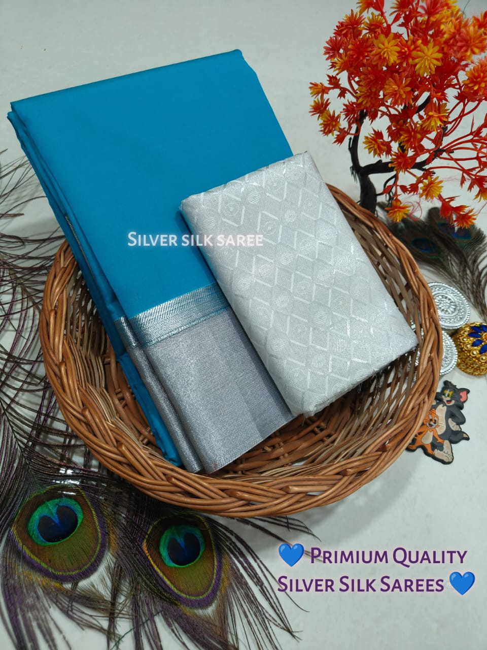 Plain Silver Jari Saree – Double Border with Chit Pallu Work